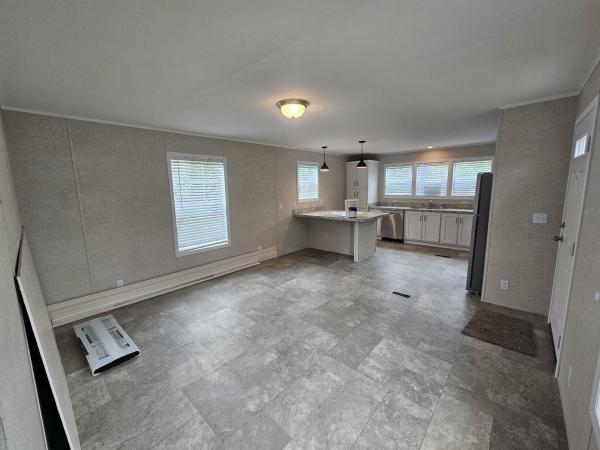 2025 Champion Home Builders, Inc. mobile Home