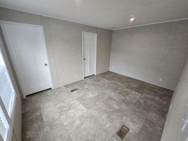 2025 Champion Home Builders, Inc. mobile Home