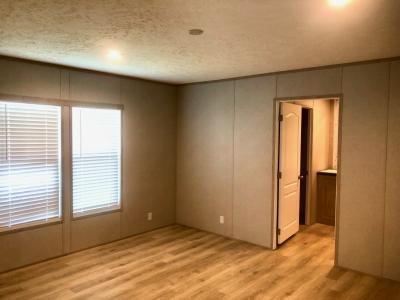 Photo 5 of 6 of home located at 10960 Beach Blvd., #583 Jacksonville, FL 32246
