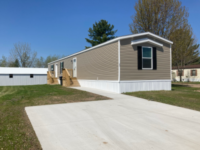 Photo 1 of 7 of home located at 32 Camelot Lane, Site # 25 Rice Lake, WI 54868