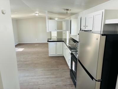 Photo 4 of 8 of home located at 10960 Beach Blvd., #170 Jacksonville, FL 32246