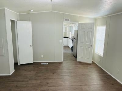 Photo 5 of 8 of home located at 10960 Beach Blvd., #170 Jacksonville, FL 32246