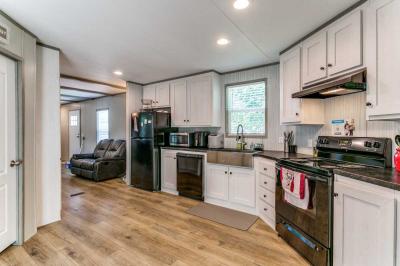 Photo 3 of 8 of home located at 6812 Randol Mill Rd, #115 Fort Worth, TX 76120