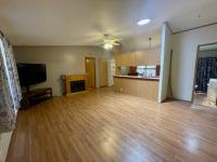 1999 Lakepointe Manufactured Home