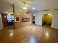 1999 Lakepointe Manufactured Home