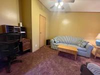 1999 Lakepointe Manufactured Home