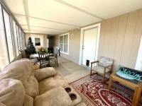 1999 Lakepointe Manufactured Home
