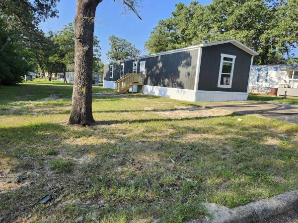 2022  Mobile Home For Sale