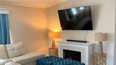 Photo 3 of 33 of home located at 780 Sabal Palm Dr. Casselberry, FL 32707