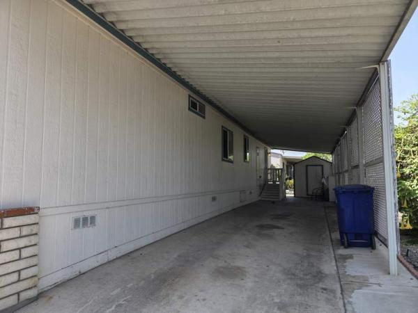 1998 Fleetwood Manufactured Home