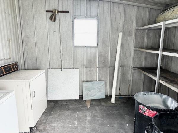 1981 Glen Manufactured Home