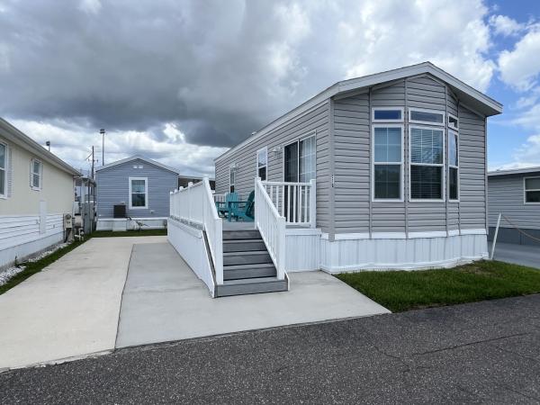2019 Skyline 2610B NO PORCH Mobile Home