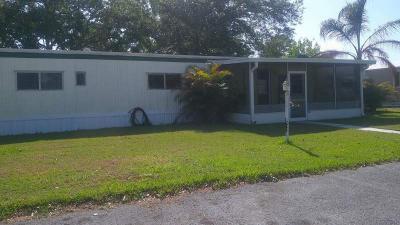 Mobile Home at 102 Date Court Leesburg, FL 34748