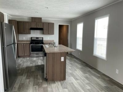 Photo 3 of 7 of home located at 899 Thomas J Drive Flint, MI 48506