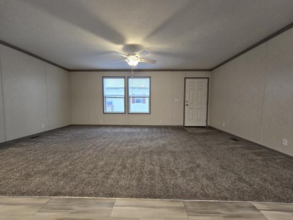 2023 Clayton 95PLH28523G Mobile Home