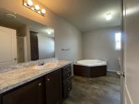 2019 Champion RA2860209 Mobile Home