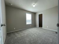 2019 Champion RA2860209 Mobile Home