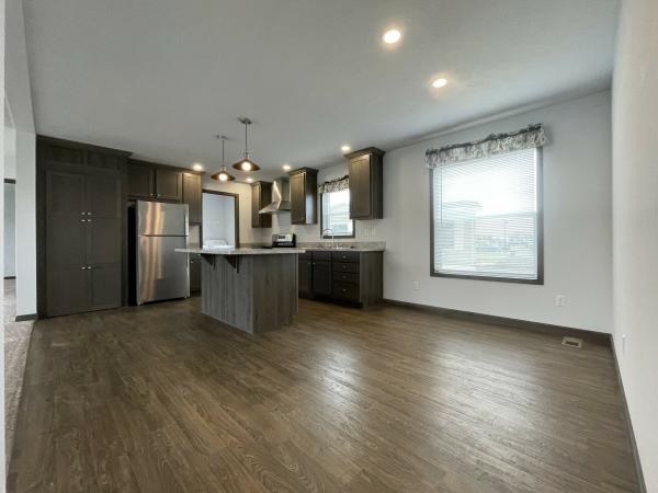 2023 Fairmont 430LE28523D Mobile Home