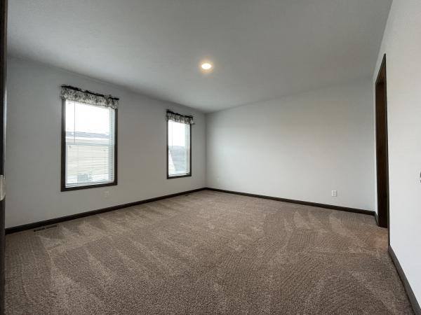 2023 Fairmont 430LE28523D Mobile Home
