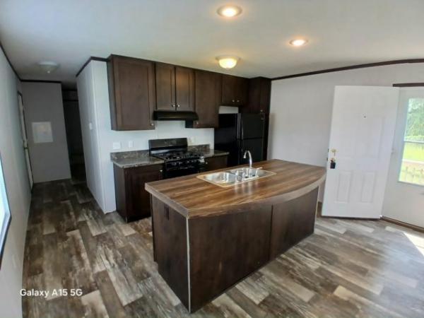 2018 CLAYTON 96PLH16663IH18S Manufactured Home