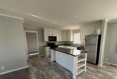 Photo 2 of 3 of home located at 4198 Hexhill Ct Fort Wayne, IN 46818