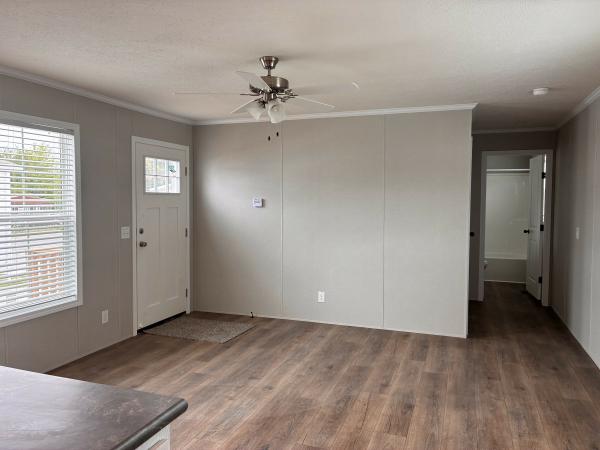 2024 Champion RAP1672H32087 Mobile Home