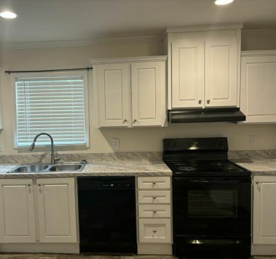 Mobile Home at 5400 Collins Road, #93 Jacksonville, FL 32244