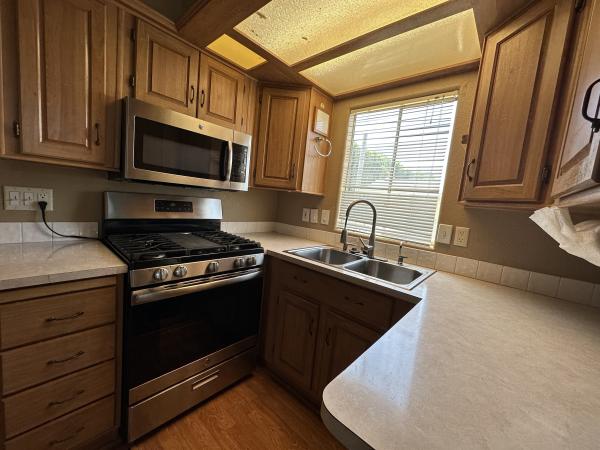 2000 CAVCO 2000 Mobile Home