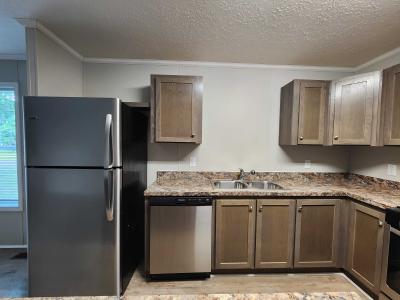 Photo 4 of 30 of home located at 3709 Juniper Street #824 Clarkston, MI 48348