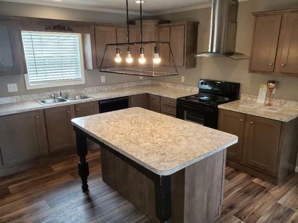 2017 Clayton Homes Inc Mobile Home For Sale