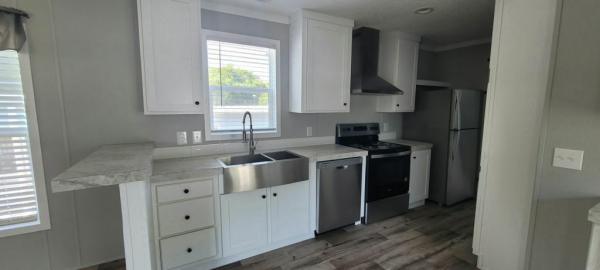 Photo 1 of 2 of home located at 664 Linda Lane Unit 13A Auburndale, FL 33823