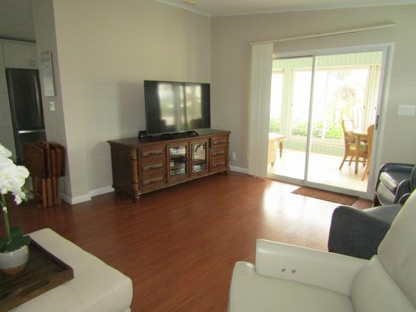 1990 Palm Harbor 3348B Mobile Home