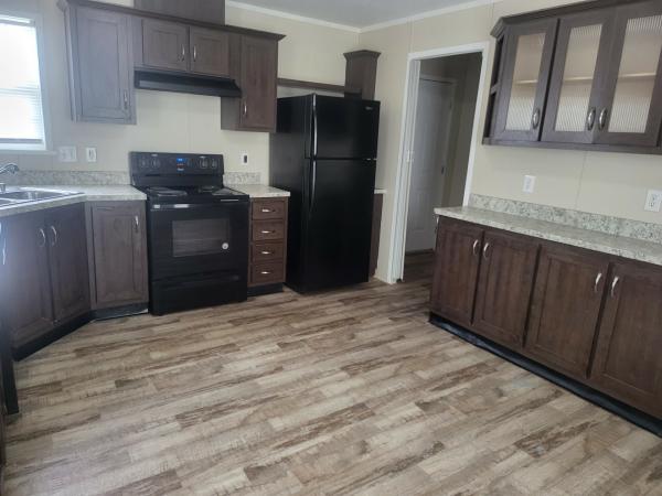2018 RA1672206  Home