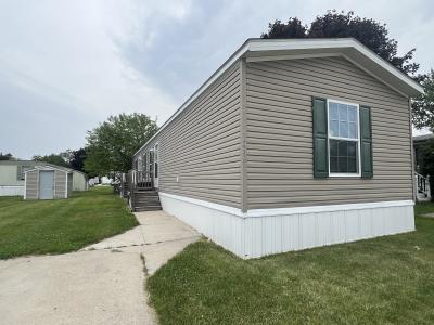 Mobile Home at 8535 Laverne St Newport, MI 48166