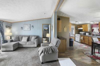 Photo 4 of 16 of home located at 13482 Pear Carleton, MI 48117