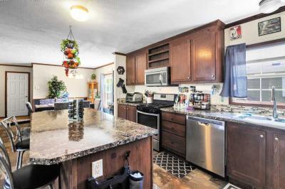 Photo 5 of 20 of home located at 29878 Meadow Gibraltar, MI 48173
