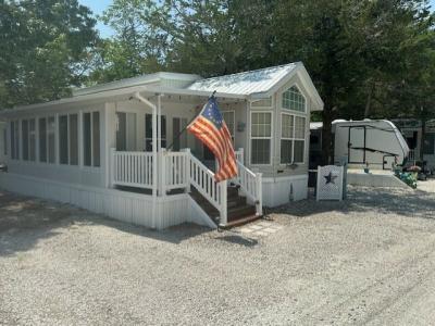 Photo 3 of 8 of home located at 709 Route 9, Lot 270 Cape May, NJ 08204