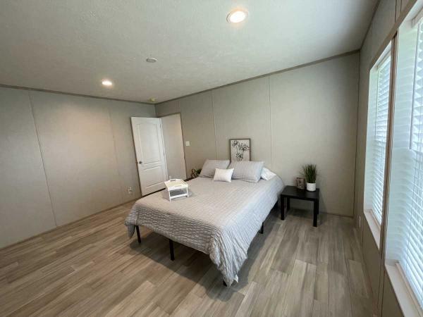 2024 Clayton Manufactured Home