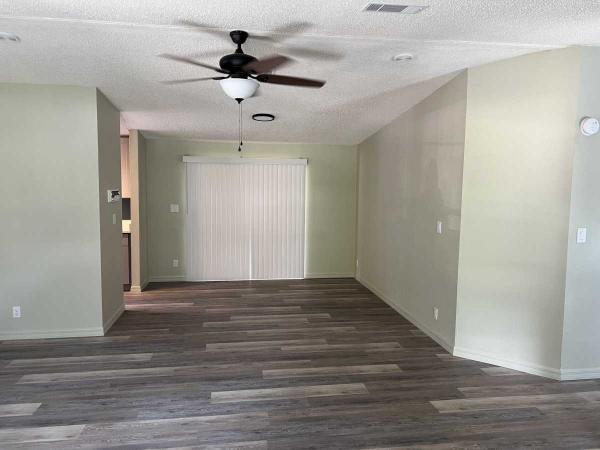 1992 Palm Harbor Manufactured Home
