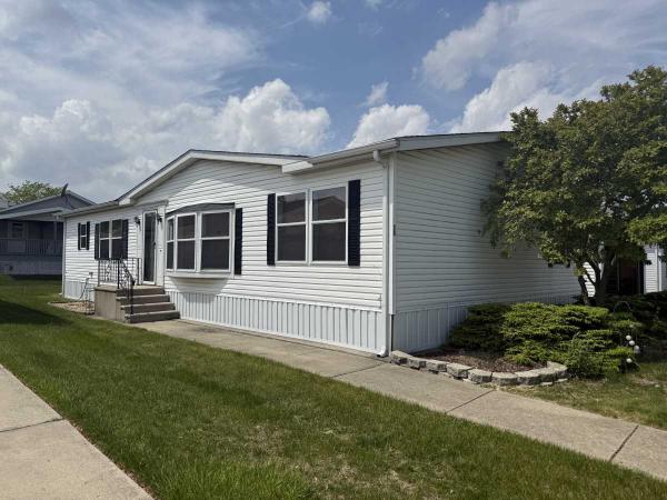 1995 Schult Mobile Home For Sale