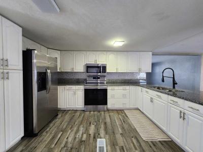 Photo 2 of 24 of home located at 8025 73rd St N Pinellas Park, FL 33781