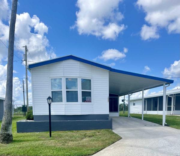 1985  Mobile Home For Sale