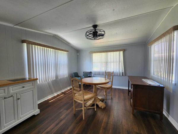 1971 Manufactured Home