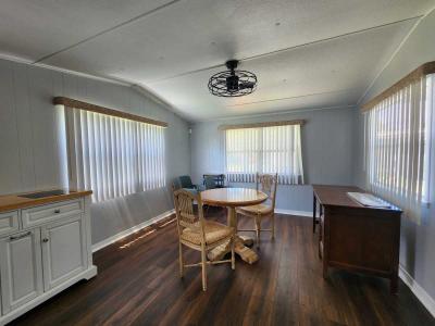 Photo 4 of 17 of home located at 7400 46th Ave N #157 Saint Petersburg, FL 33709