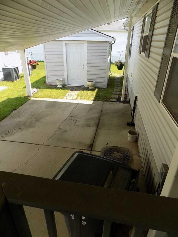 1998 Skyline Manufactured Home