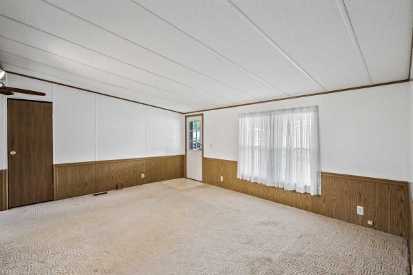 1985 Mobile Home