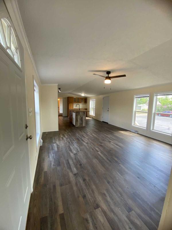 1999 Four Seasons Manufactured Home