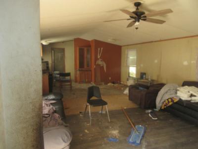 Photo 3 of 5 of home located at 1121 Blount St Lake Providence, LA 71254