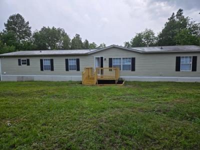 Mobile Home at 1235 Charles Town Rd Leesville, SC 29070