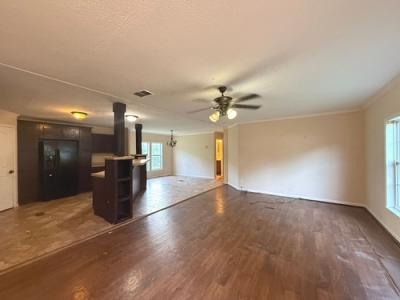 Photo 2 of 14 of home located at 2870 Highway 1 Benoit, MS 38725